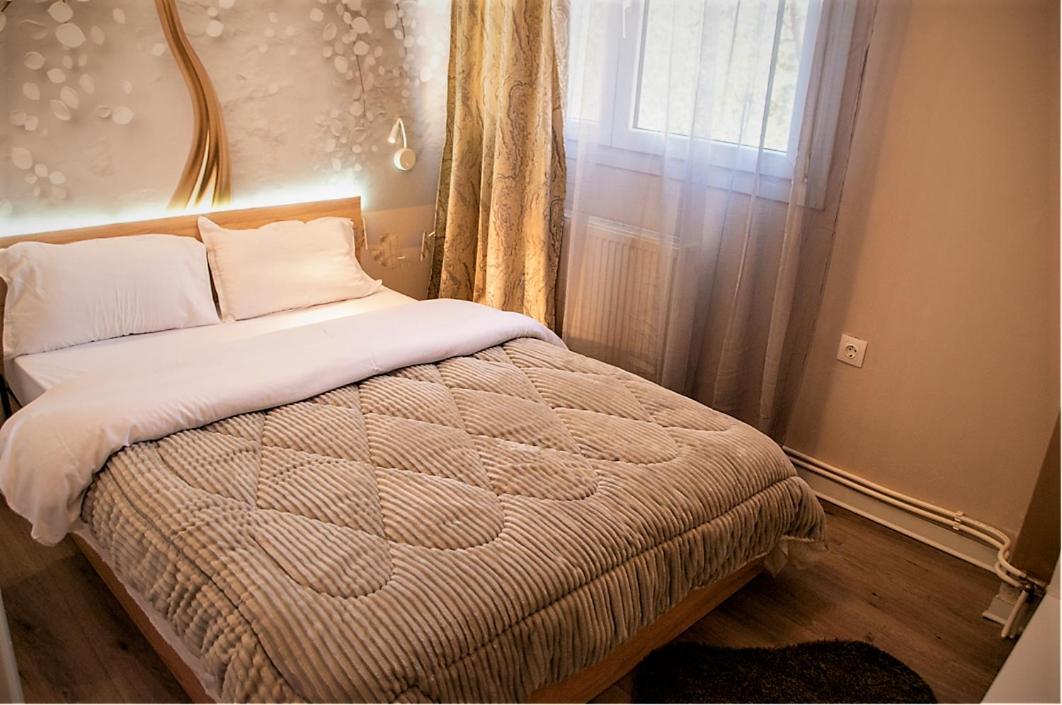 Jukebox 2 Bedrooms - Big Balcony Apartament Saloniki